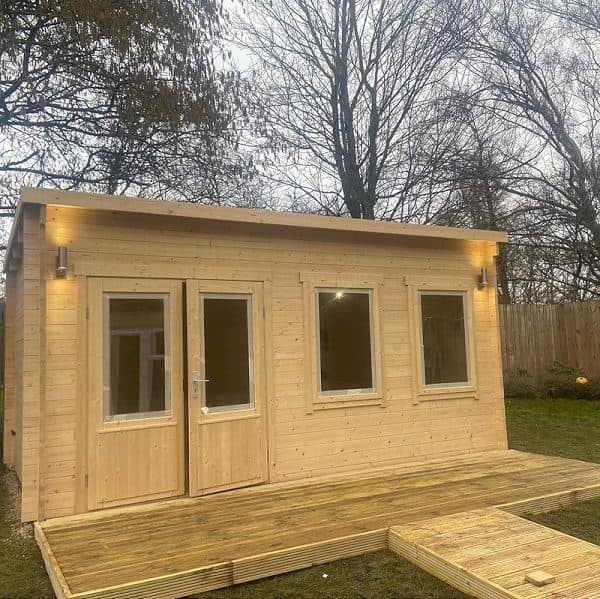 Garden room with full electrical installation